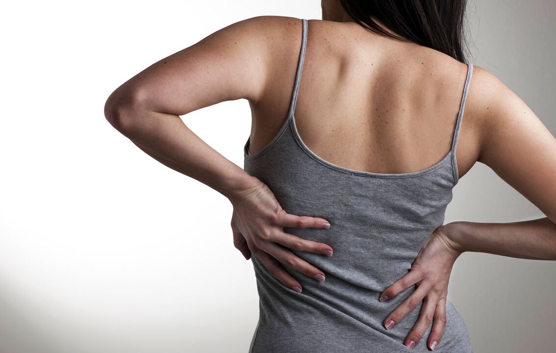 Rückenschmerzen mit thorakaler Osteochondrose Foto 1
